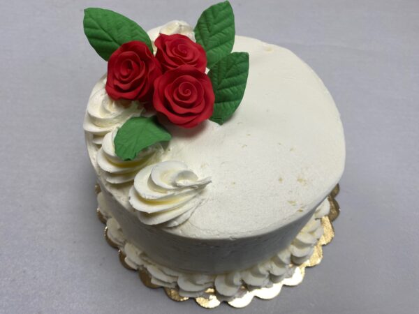 Taste Potomac Sweet's vanilla butter cream cake. Order online now!