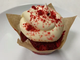 Try Potomac Sweets' red velvet cupcakes! Order online!